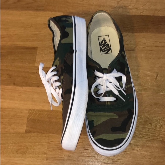 vans woodland camo authentic